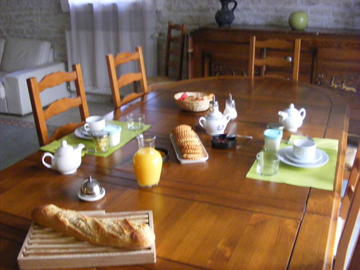 Le Logis De La Venise Verte Saint-Hilaire-la-Palud 외부 사진